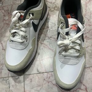 Nike Pegasus fj2245-103. 89-G Golf shoe suede Beige and White Sneakers new